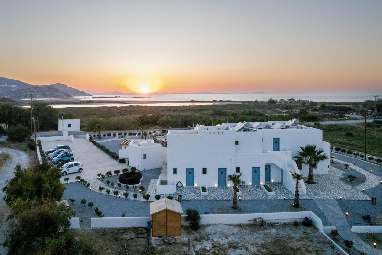 Naxos Finest Hotel & Villas Naxos City Eksteriør bilde